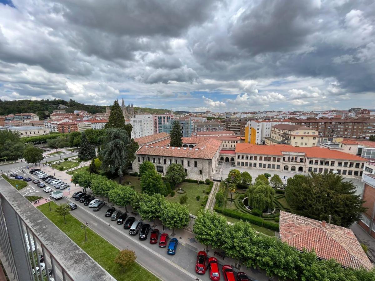 Atuaire Home Gran Apartamento Con Vistas A La Catedral De บูร์โกส ภายนอก รูปภาพ